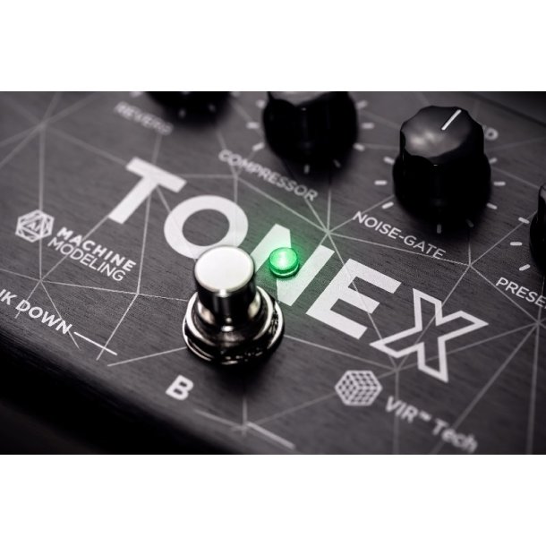 IK Multimedia TONEX Pedal